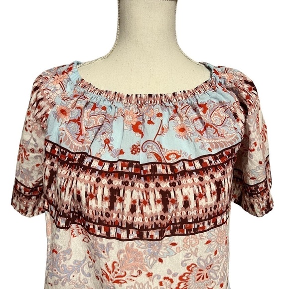 EASEL WOMENS PRETTY SHORT SLEEVE FLOWY, LIGHTWEIGHT TOP SIZE SMALL - Picture 2 of 10